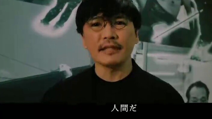 Ichiro Yamaguchi menyanyikan "Break Out!" Taro Superman》