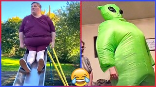 EXTREME Try Not To Laugh Challenge! 😂😂