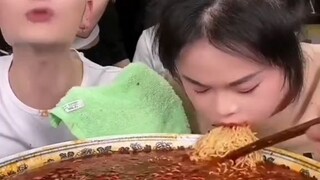 mukbang =)))