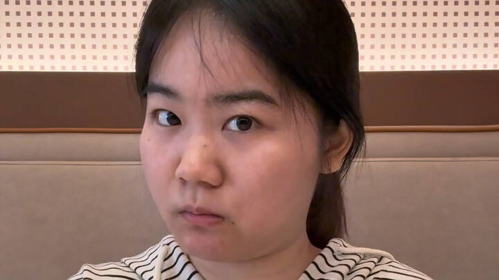 Vlog du lịch do blogger hài hước quay ra sao mà lại thành thế này (2)