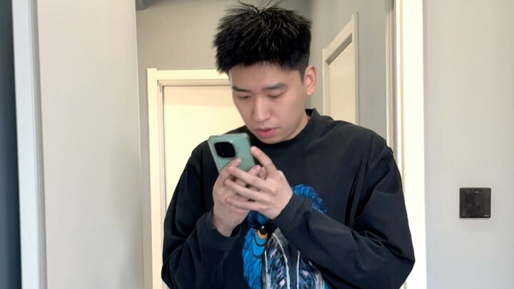 Year-End Dilemma: Do You Still Recognize Me?