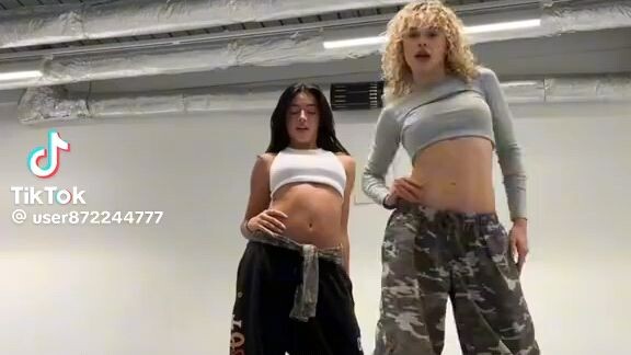 MONEY PUL UP DANCE