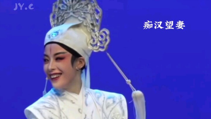 Ánh mắt cưng chiều lâu lắm rồi mới thấy… Ai mà hiểu được khung cảnh này đẹp đến mức nào chứ!