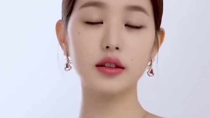 A God of Self-Confidence and Self-Love