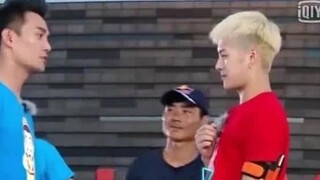 Vương Gia Nhĩ thật sự làm tôi cười chết mất hahahaha