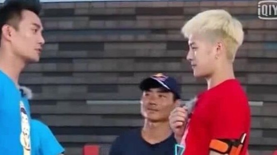 Vương Gia Nhĩ thật sự làm tôi cười chết mất hahahaha