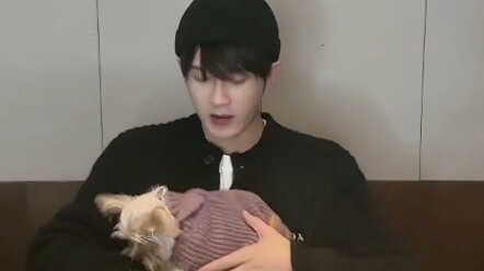 ได : พ่อครับ ลูกบอลกลัวโดนแฉ ผมก็กลัวเหมือนกัน T_T