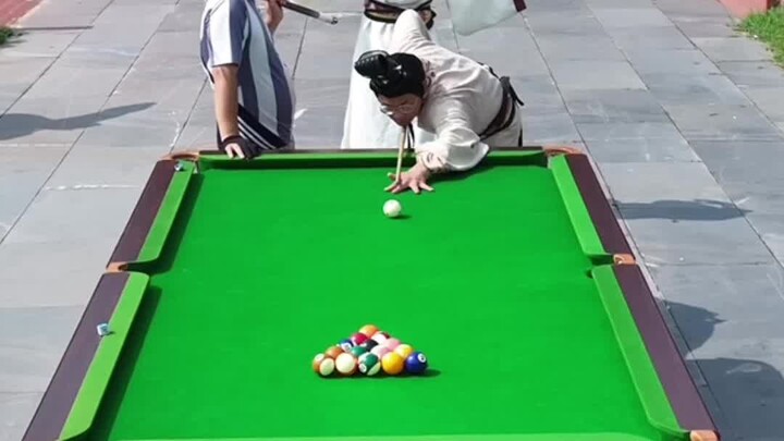 Kongming once sailed the waters of Yingshang; the Eight-Li River carries the legendary tale of the p