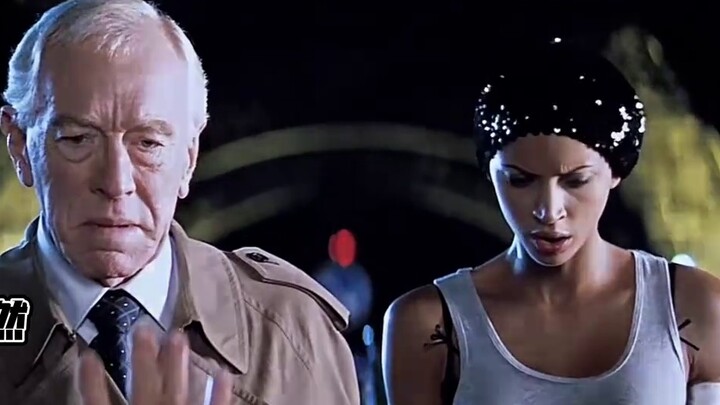 A sentence from the sharp black brother turned the taxi driver into an agent in seconds