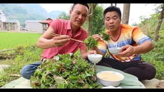 MÓN RAU BÁCH HÓA TỔNG HỢP VỚI NƯỚC XỐT LẠ CỦA CHÚ ANH