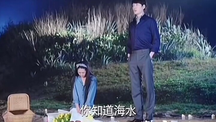 Bạn có biết vì sao nước biển có màu xanh không?