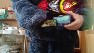 第一条腰带点赞量过5去广场变身