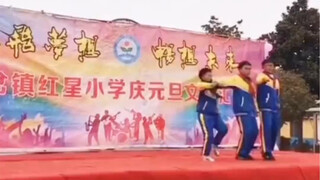 少年喀秋莎，精彩的模仿，全程笑不停