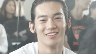 听说，心疼的感觉是爱上一个人的开始