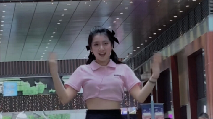 【BIDIDI】Happiness -Red Velvet Pei Jiewei road show live shot