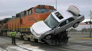 WOW! 10 Extreme Idiots Driving Skills - Truck, Car Fails Compilation - Heavy Equipment Fail | Win