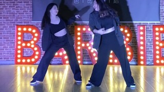 [Orange and Orange] Two people in suits danced to "Like I Do" choreographed by Ylyn & Bizarre
