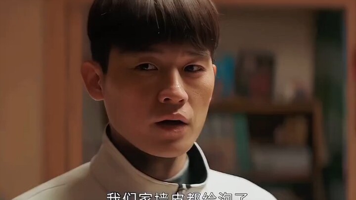 家里突然来了陌生人，看小伙如何教科书式自救。