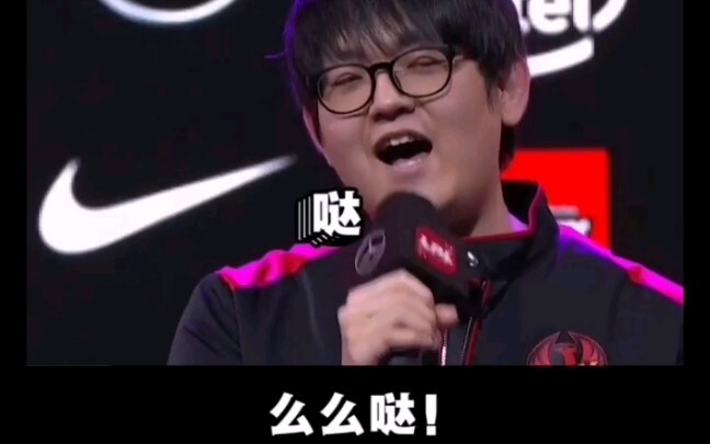 Adegan Legendaris Kocak Para Komentator di Tahun-Tahun Itu (〜￣▽￣)〜