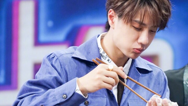 [Wang Yibo] That cool guy is actually a mukbang streamer!
