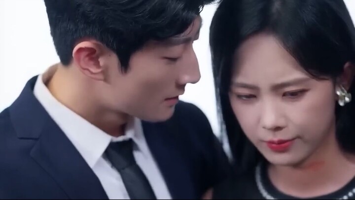 【พากย์ไทย】สาวเรียบง่ายถูกรถหรูชนและถูกรังแก แต่เธอใช้ไหวพริบตอบโต้ ใครจะคิดว่าเธอเป็นทายาทมหาเศรษฐี!