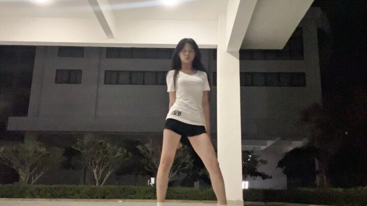 看一万遍还是很喜欢 丨  Tail-宣美   ozgecaltakoglu编舞