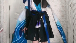 Trang phục cosplay của Feng San đơn giản là một vũ công nhảy tại nhà (vật lý)