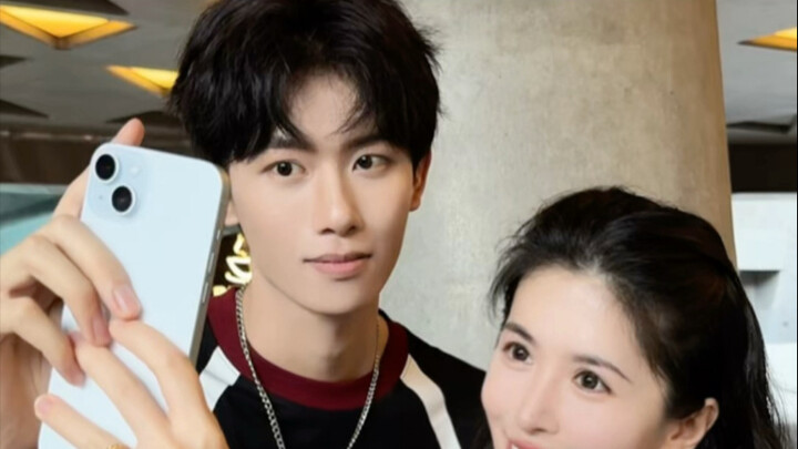 “คนรักจริงเกิดแต่ในตระกูลเศรษฐี”