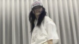 [Emma] Cùng xem màn mở đầu của Huấn luyện viên Ten nhé ~ Tôi thực sự thích nó! !