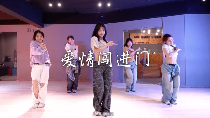 Sinar matahari di luar jendela mengucapkan selamat pagi kepadaku~ #音音裁舞by2《Cinta Menembus》