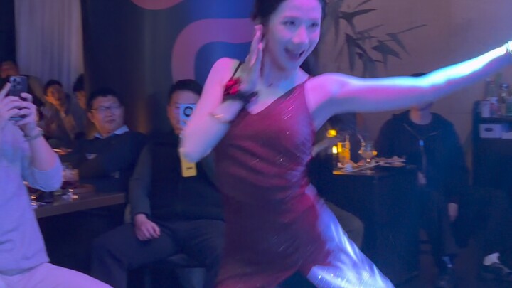 So rare to see a modern dance opening—let’s capture this moment!