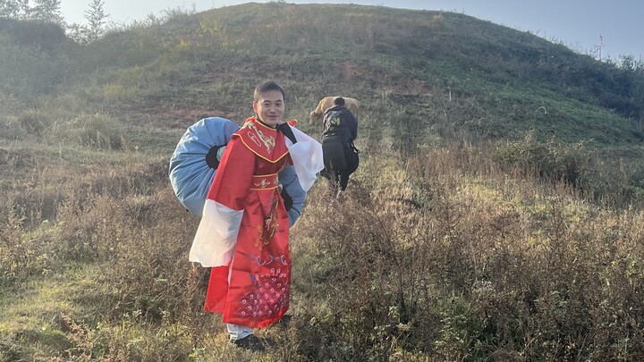 Butter Under a Paraglider