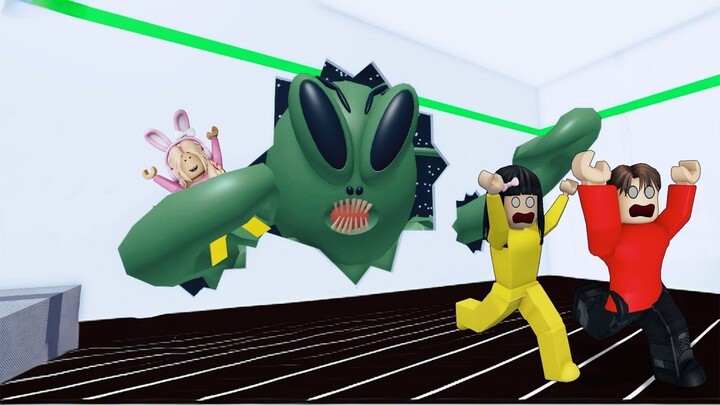 Yuta Dan Mio Kabur Dari Area 51 Punya Alien  ROBLOX