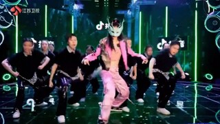 Masked Dancer 3 "Unknown" Xu Mengjie (Rainbow), the little rainbow shocked me