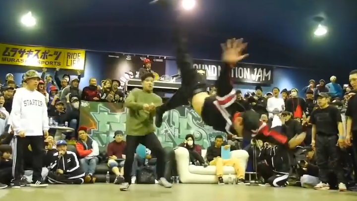 رقصة البريك دانس الإبداعية والمذهلة