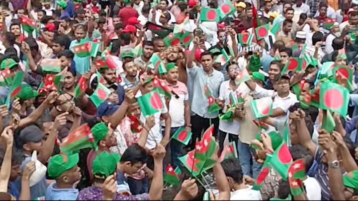 মোরা নিরন্ন বড় ক্ষুধার্ত এই প্রশ্নের উত্তর দাও তুমি আমার দেশ tk