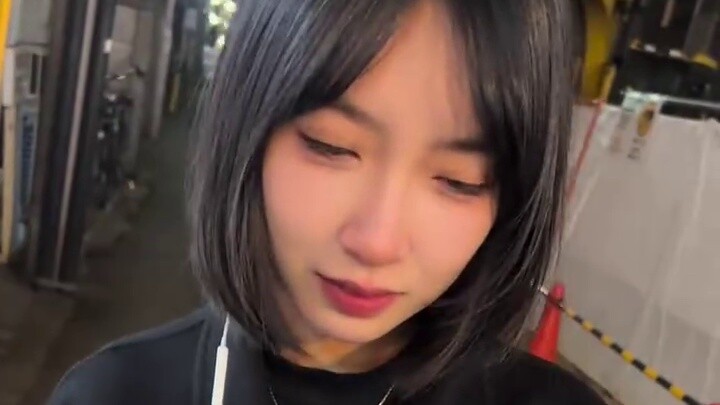 What should I do if a Japanese girl confesses her love to me?