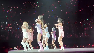 FANCAM 220216 TWICE (TWICE) คอนเสิร์ต 4th World Tour III Los Angeles The Forum LA "นักวิทยาศาสตร์"