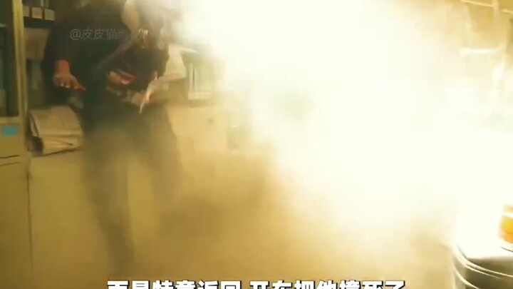 Diễn viên thủ vai phản diện lại là Thường Uy.