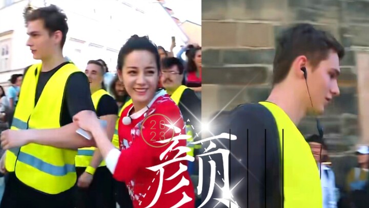 الجمال عدل! يا إلهي، كانت خسارة فادحة لدرجة أننا لم نرسل هذا الثنائي حينها. كل هذا لأن وقت اللعب في 