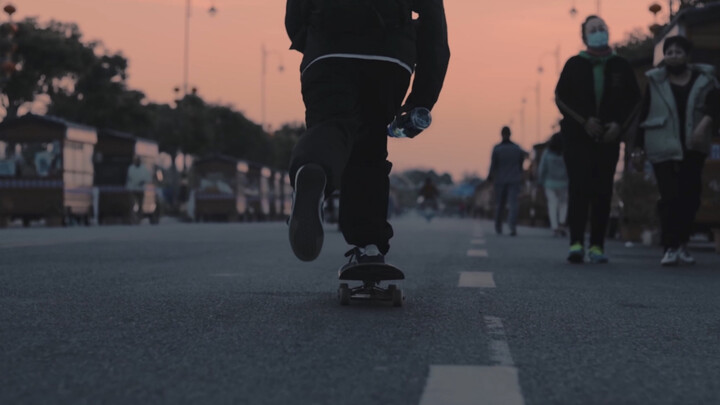 [Olahraga] Bermain skateboard di desa Cina Selatan
