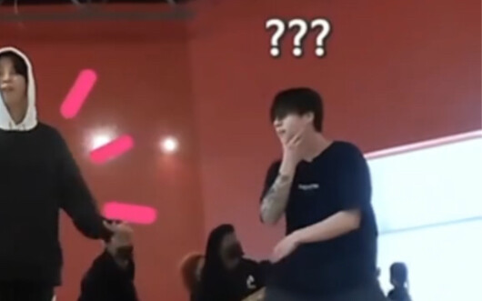 Embarrassing me~ I danced wrong both on and off the stage😅