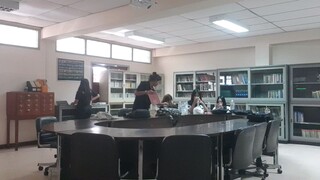 เมื่อเพื่อนฟังเพลงฉัน