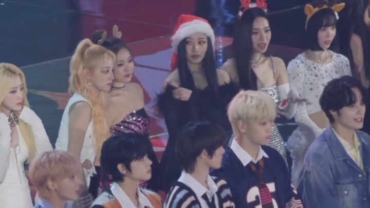 Ningning: Yujqi, kemarilah, ayo kita deket-deketan!