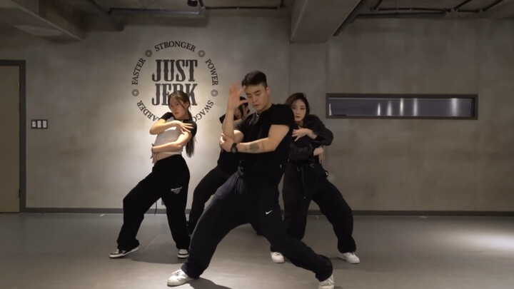 JustJerk choreographer, original choreographer girls, choreography YOONYOUNG, with JHO in it