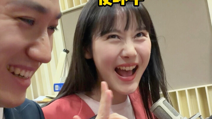 Ketika pasangan pembawa acara menerima panggilan penipuan…