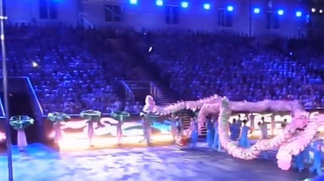 Lotus turns into dragon! Stunning foreigners! Zhejiang Huzhou Changxing Baiye Dragon performs abroad