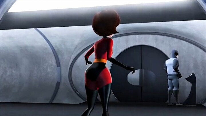 Si siêu đàn hồi bị kẹp cửa vẫn thoải mái dùng tứ chi.