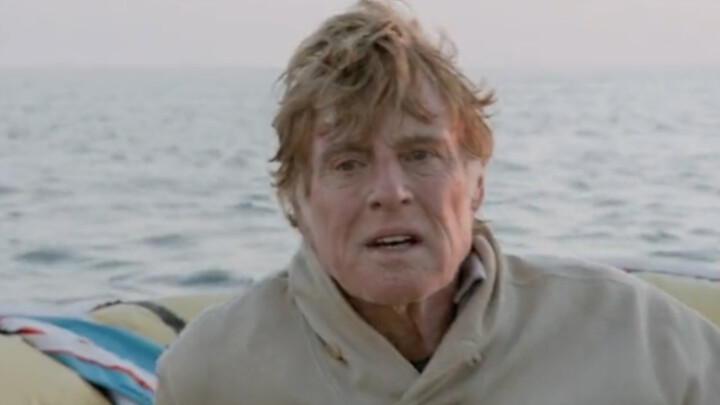 Phim thảm họa: Cụ ông 60 tuổi gặp nạn trên biển, mắc kẹt giữa đại dương suốt 8 ngày, không thức ăn, 