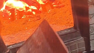 Bà bị cảm, tôi đã đun nước cho bà